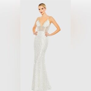 NWT | Mac Duggal 68175 White Embellished Neck Sleeveless Trumpet Gown Size 8